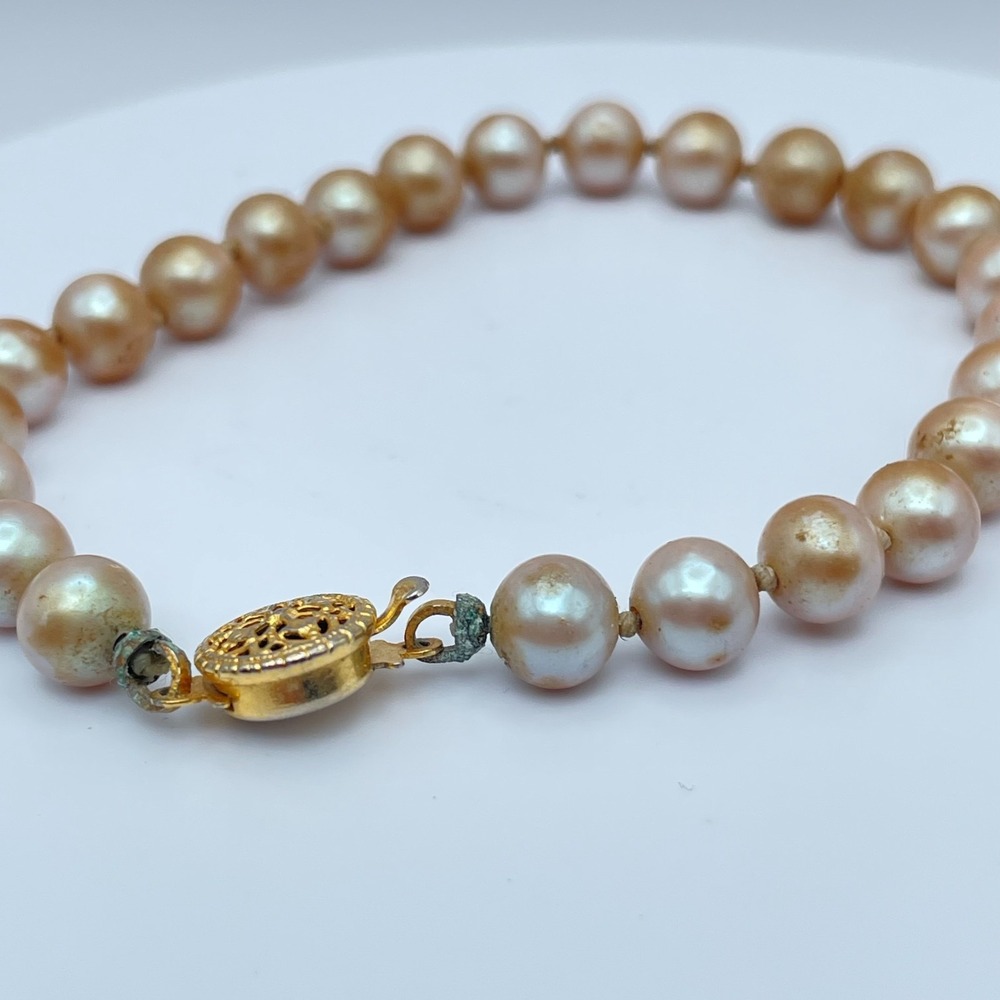 Vintage Circa 1950s Gold-Tone Champagne Faux Pearl Filigree Box Clasp Bracelet